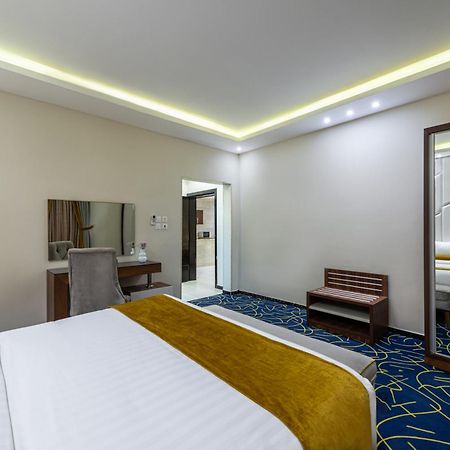 The Palace Hotel Suites Khamis Mushait Eksteriør billede