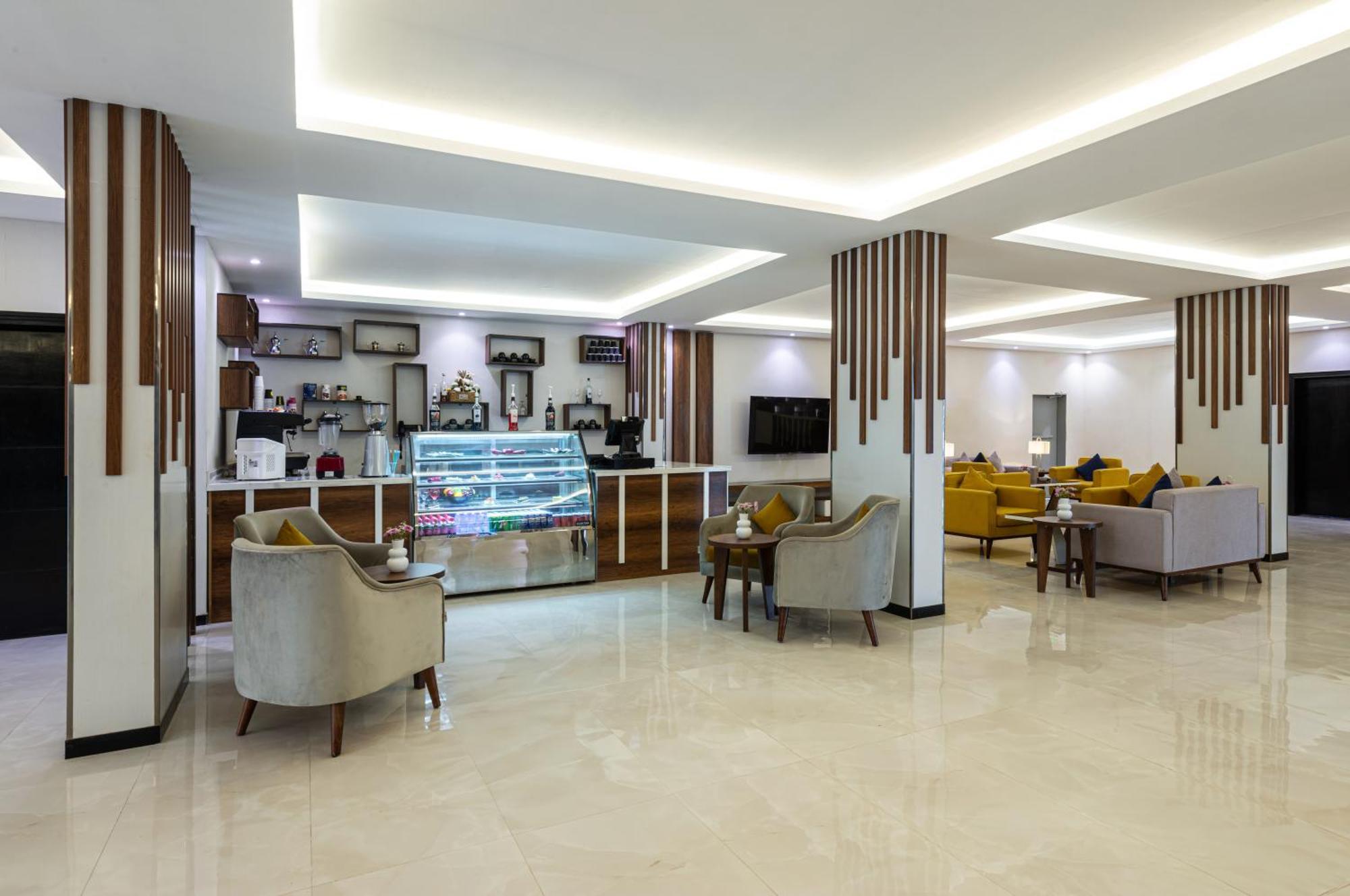 The Palace Hotel Suites Khamis Mushait Eksteriør billede