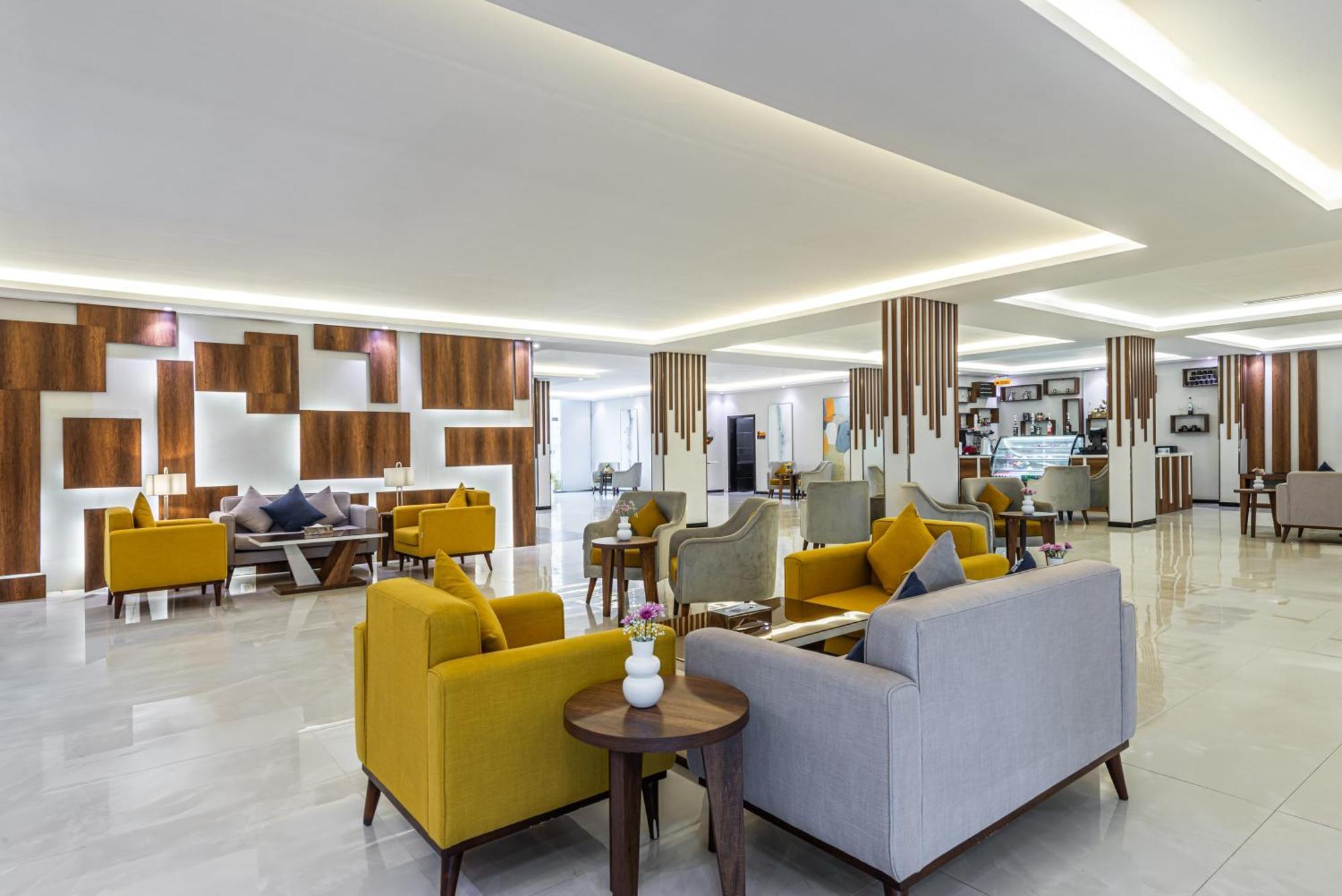 The Palace Hotel Suites Khamis Mushait Eksteriør billede